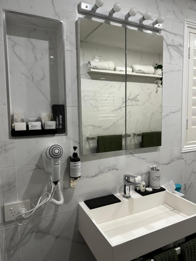 Вилла Luxury Boutique Self-Contained Private Granny Flat Ormeau Экстерьер фото