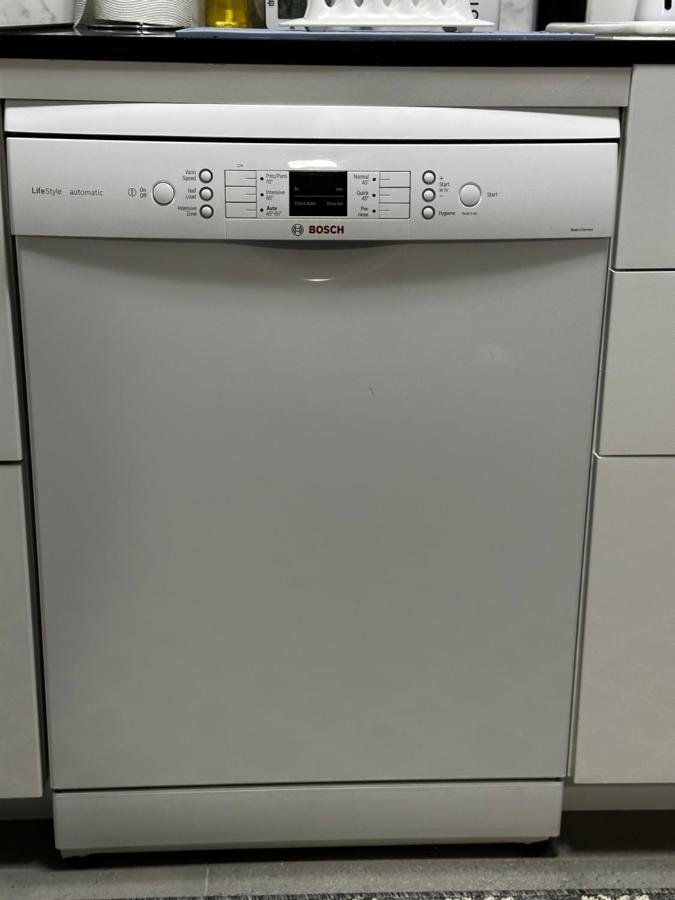 Вилла Luxury Boutique Self-Contained Private Granny Flat Ormeau Экстерьер фото